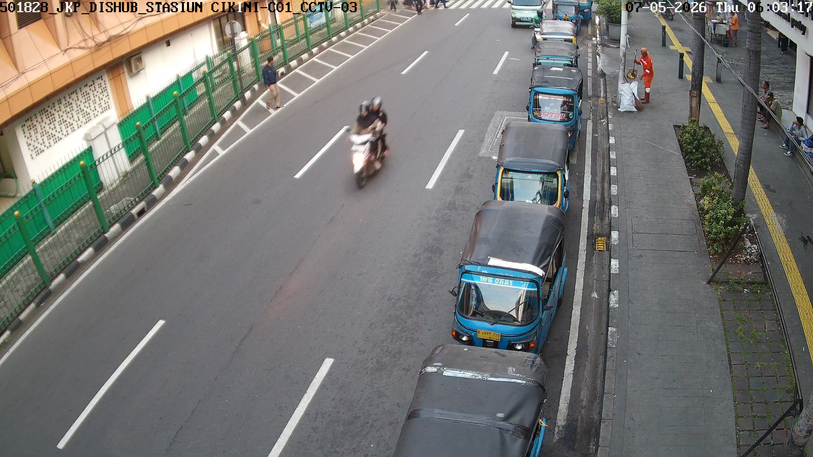 Stasiun Cikini 001